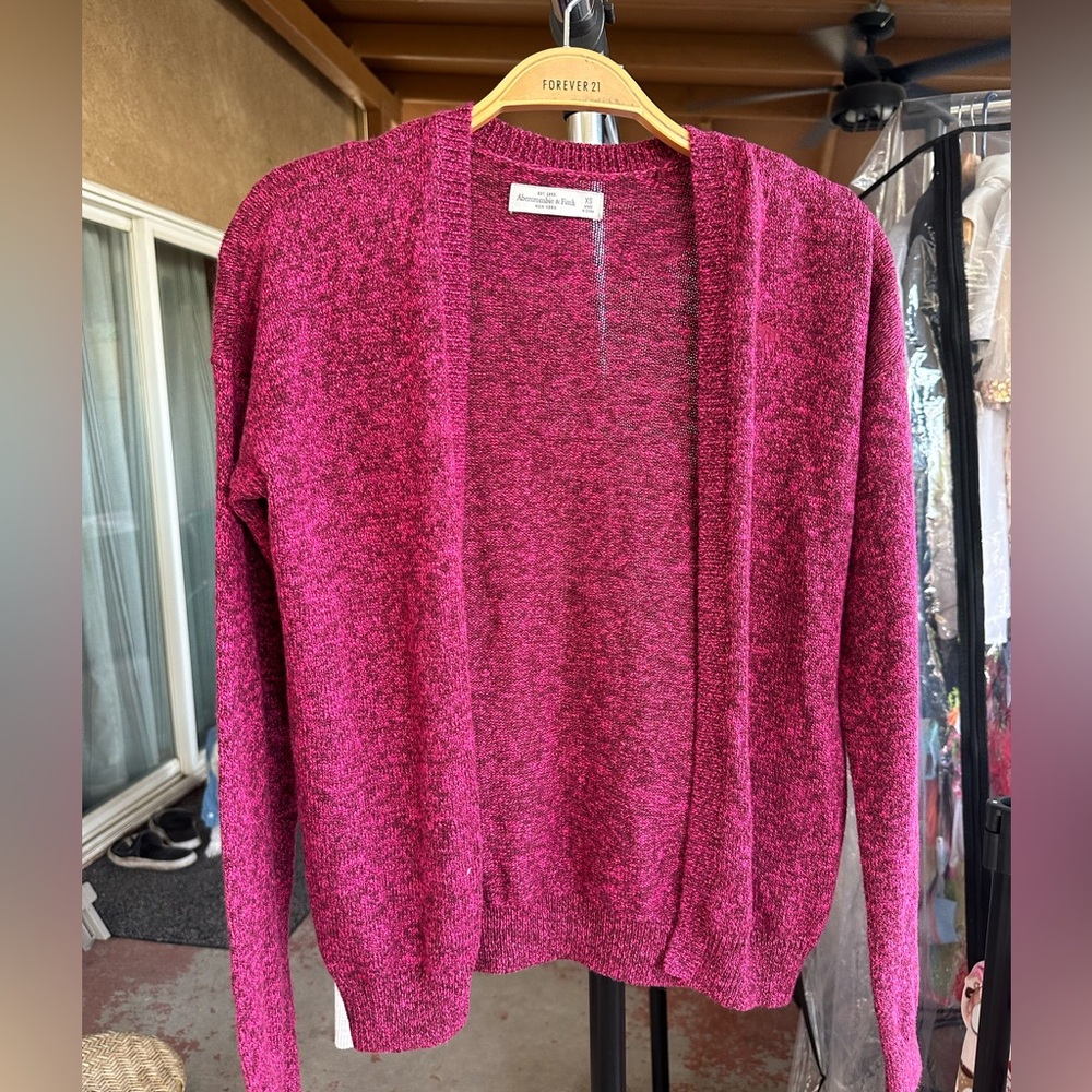 Abercrombie & Fitch Marled Fuchsia Open-Front Cardigan